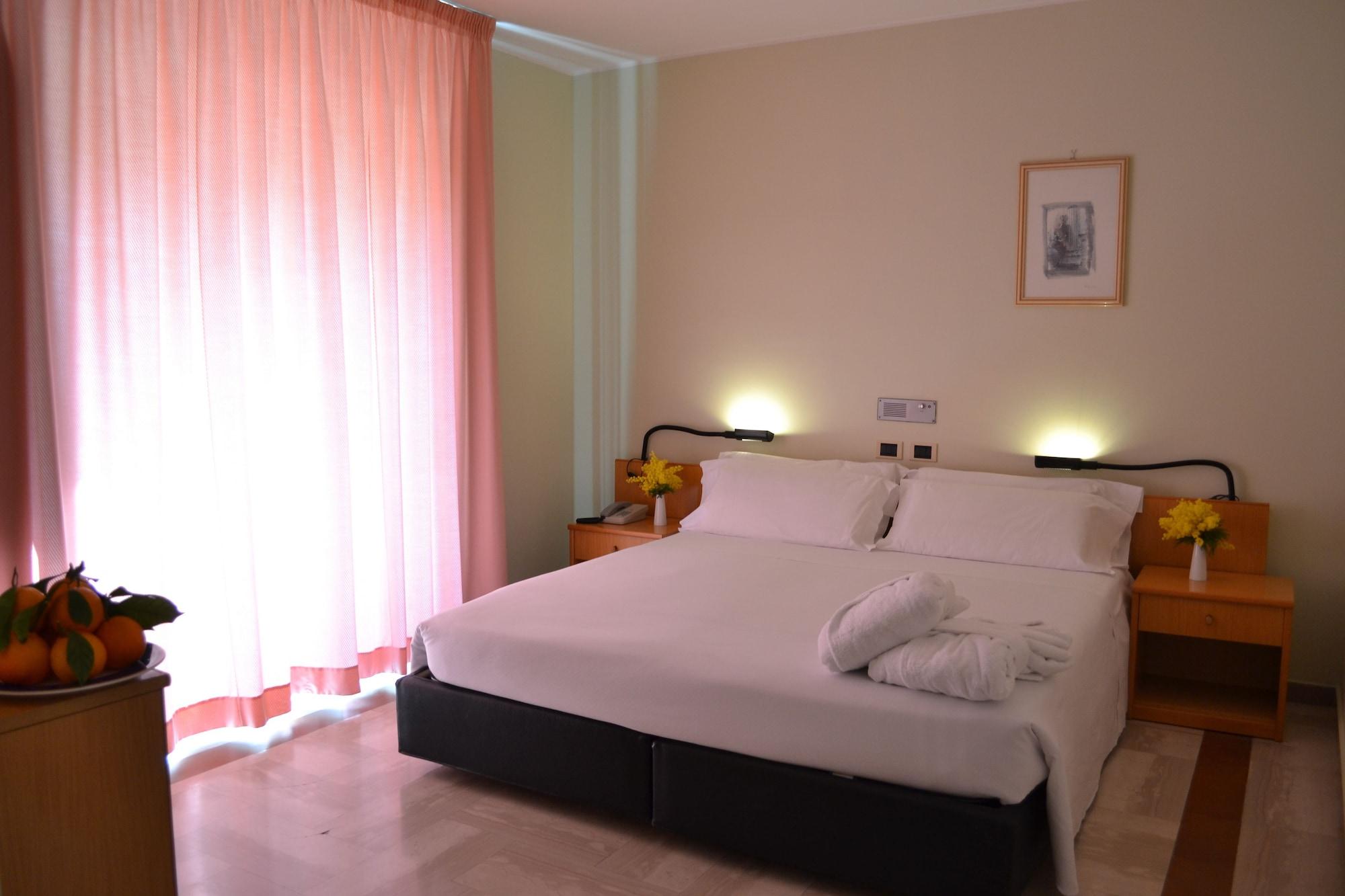 Hotel Pomara San Michele di Ganzaria Esterno foto